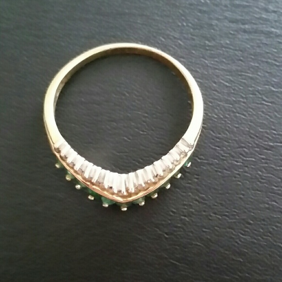14k gold ring - Picture 3 of 3
